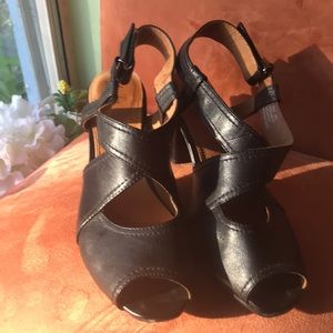 Clarks shoes
